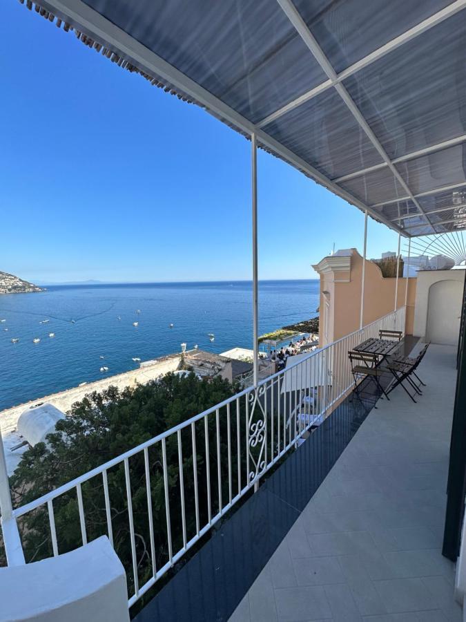 Queen View Apartment - No Kitchen Позитано Екстериор снимка