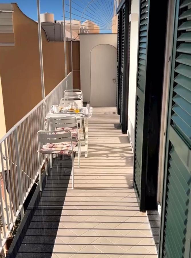 Queen View Apartment - No Kitchen Позитано Екстериор снимка